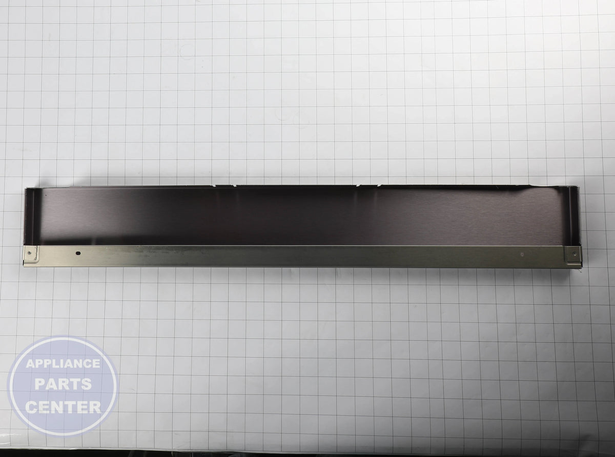 WCI PANEL 5304528223 - Installation in WCI Range showcasing easy mounting points
