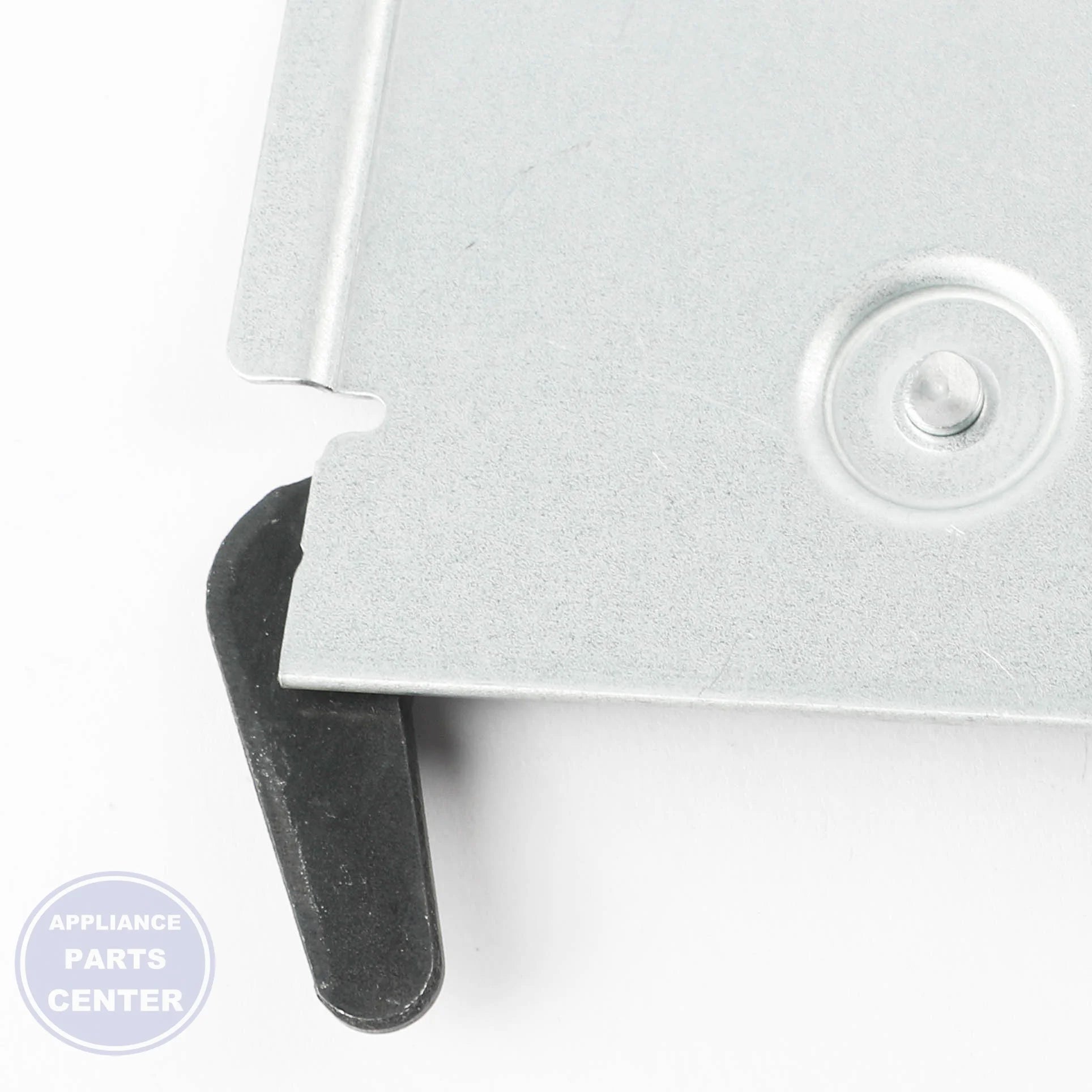 WCI LATCH ASSEMBLY-PUR 5304528257 - Main view showing secure closure for WCI models