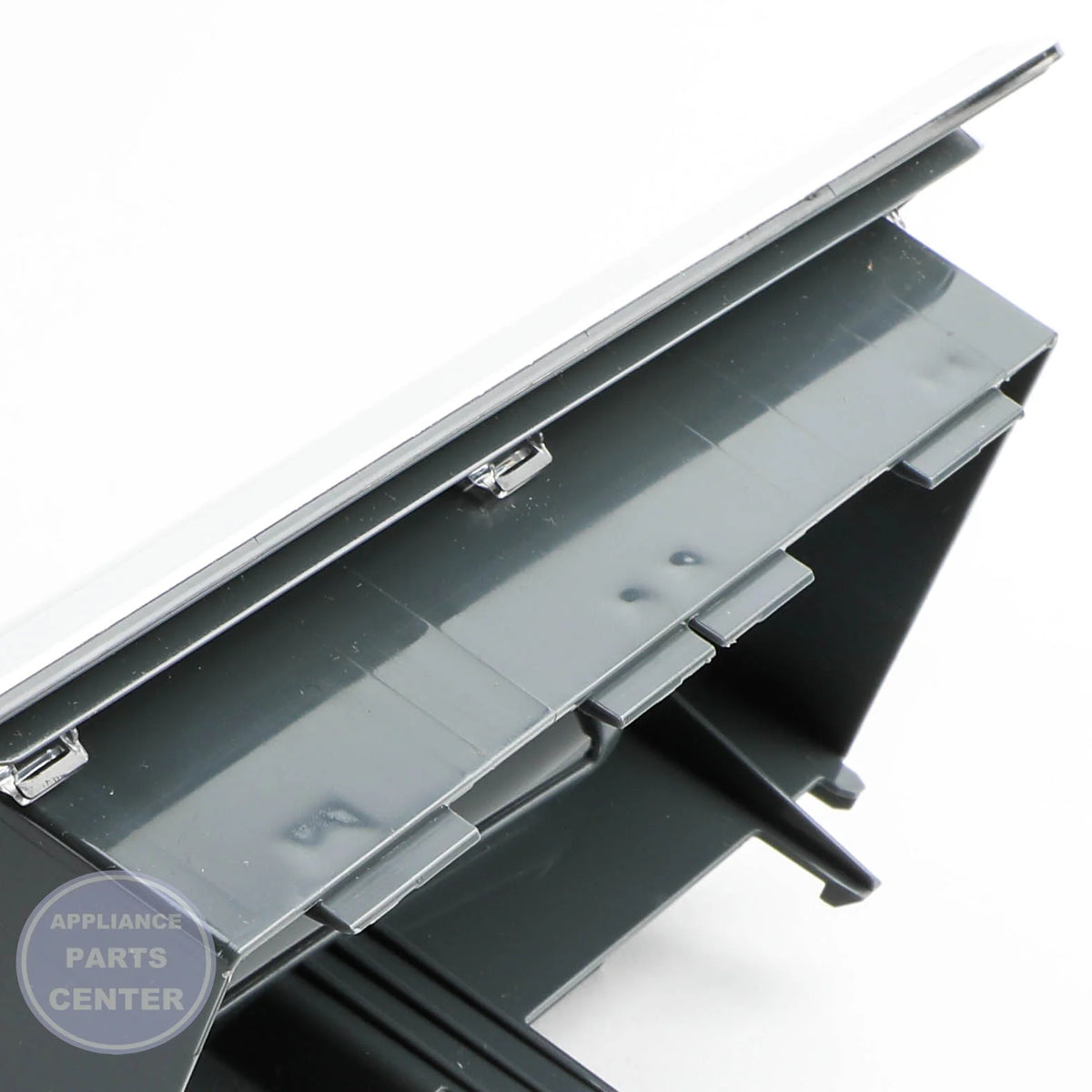 WCI HANDLE ASSEMBLY 5304529889 - Installation in WCI-2000 showing mounting points