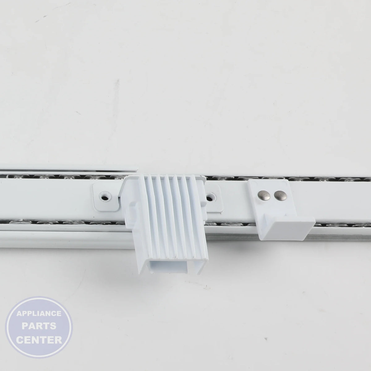 SLIDE ASSEMBLY 5304531252 - Side view with 30 lbs weight capacity