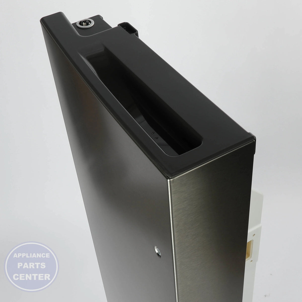 WCI DOOR ASSEMBY 5304536918 - Installation in specific model showing mounting points