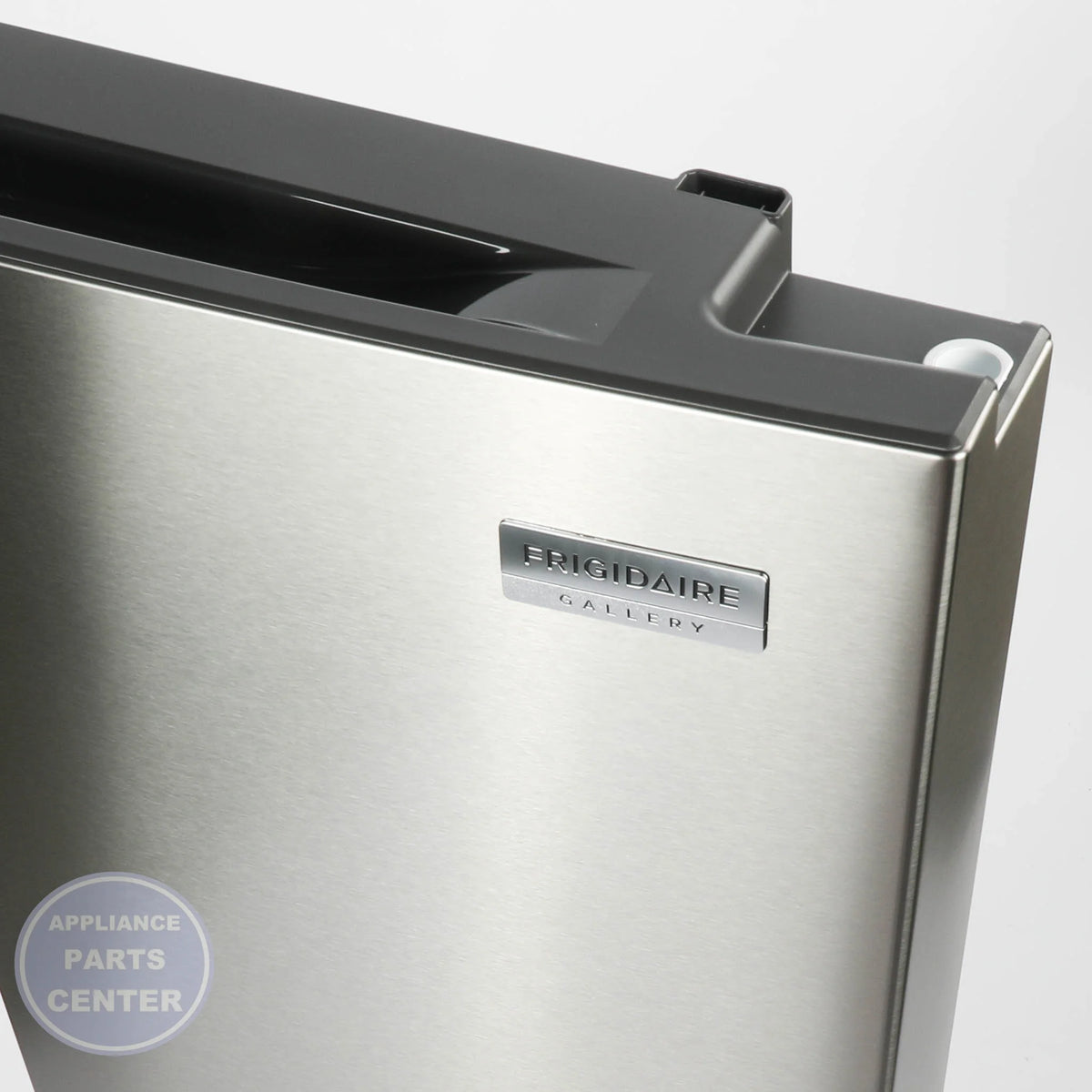 WCI DOOR ASSEMBY 5304536919 - Installation in specific model showing key mounting points