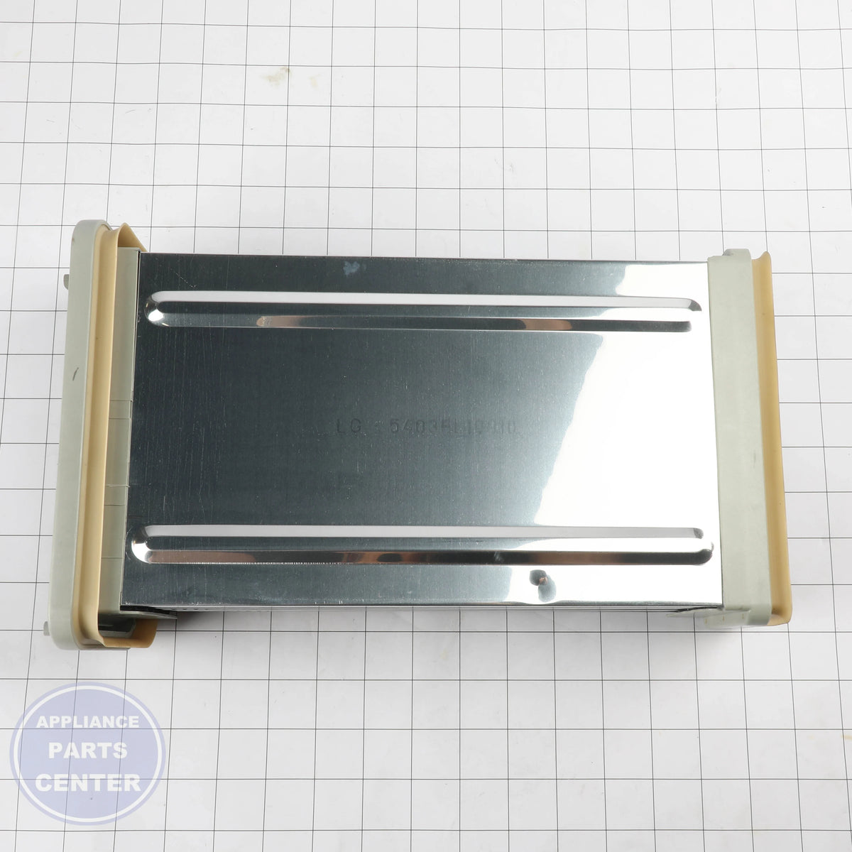 L-G CONDENSER ASSEMBLY 5403EL1001D - Installation in L-G models showing key mounting points
