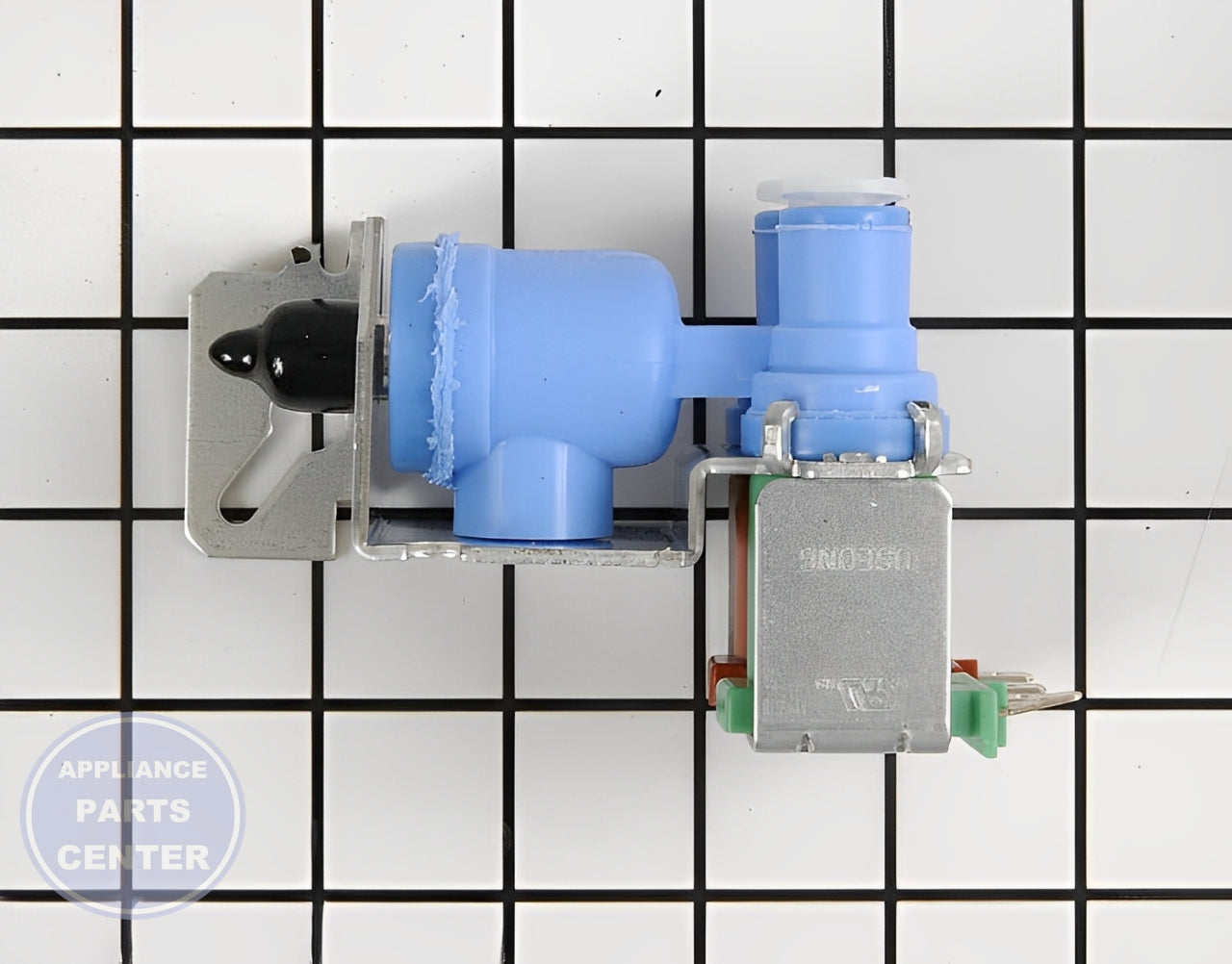 WHIRLPOOL WATER INLET VALVE 61005626 - Side view with precise measurements