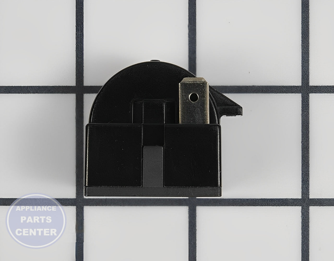 LG REFRIGERATOR COMPRESSOR START RELAY ASSEMBLY 6749C-0014E - Side view with crucial technical specifications