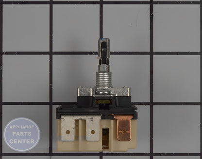 Whirlpool WHIRLPOOL OVEN COOKTOP BURNER SWITCH 700855K - Installation in Whirlpool models showing key mounting points