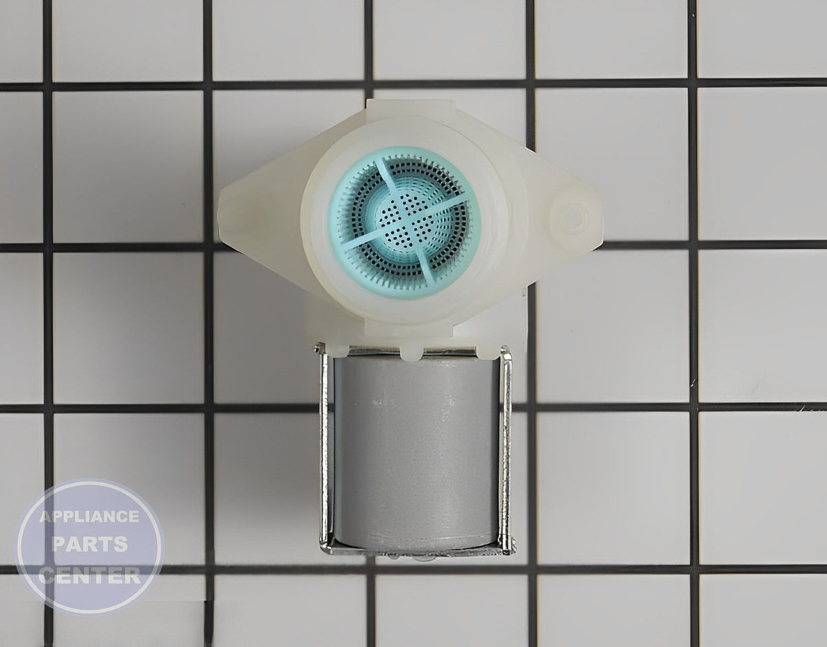 VALVE 807445903 - Detailed view of precise water level control