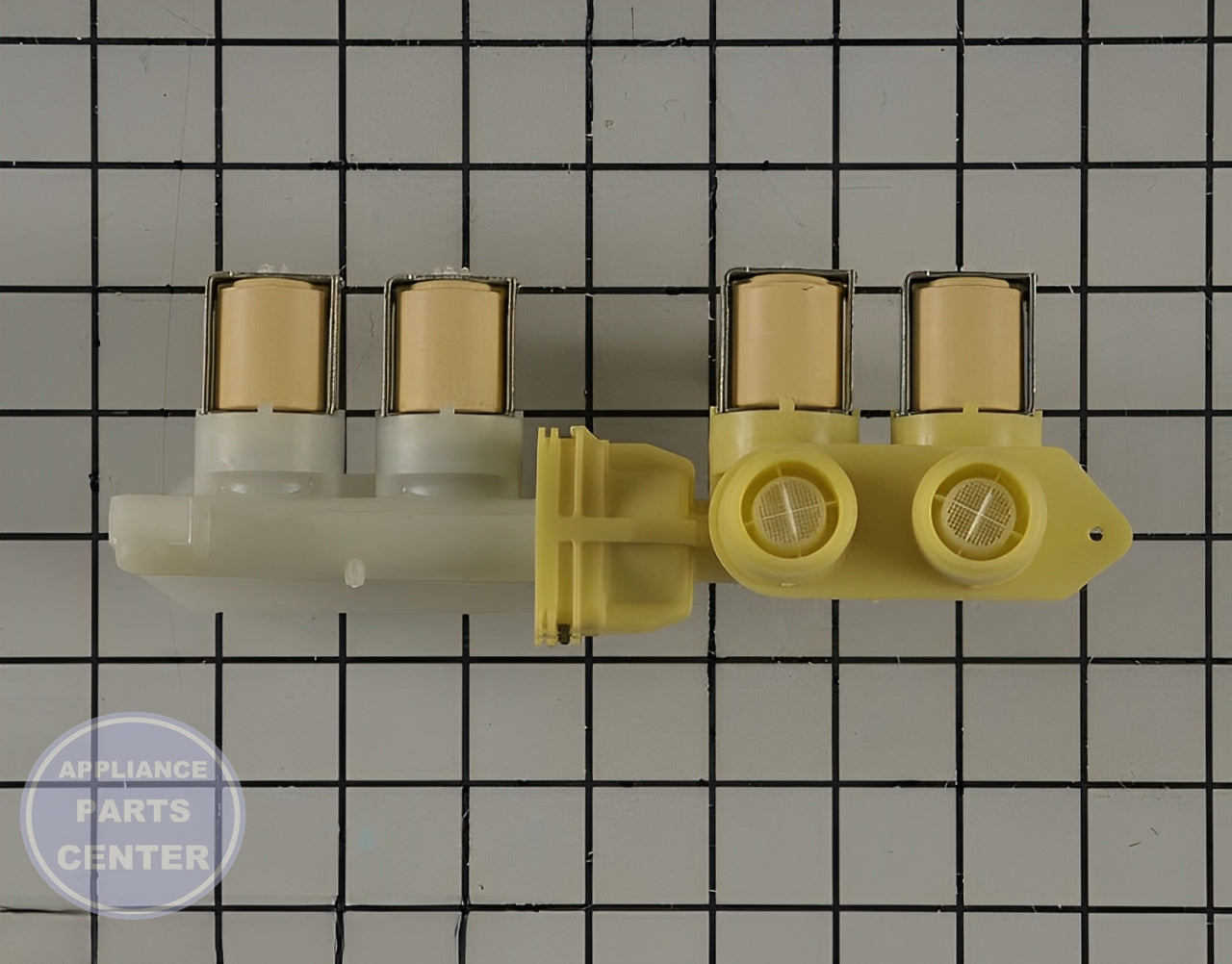 Speed Queen Mixing Valve 100-127V GHT - Installation in SPQ Washing Machine showing mounting points