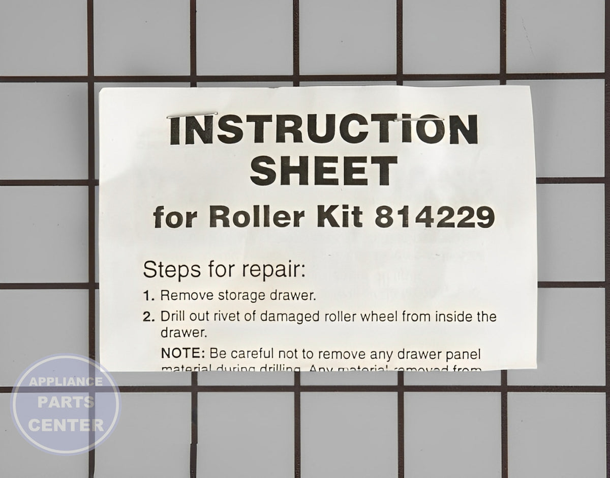 Roller 814229 - Detailed view of axle, shaft, and wheel for lasting performance