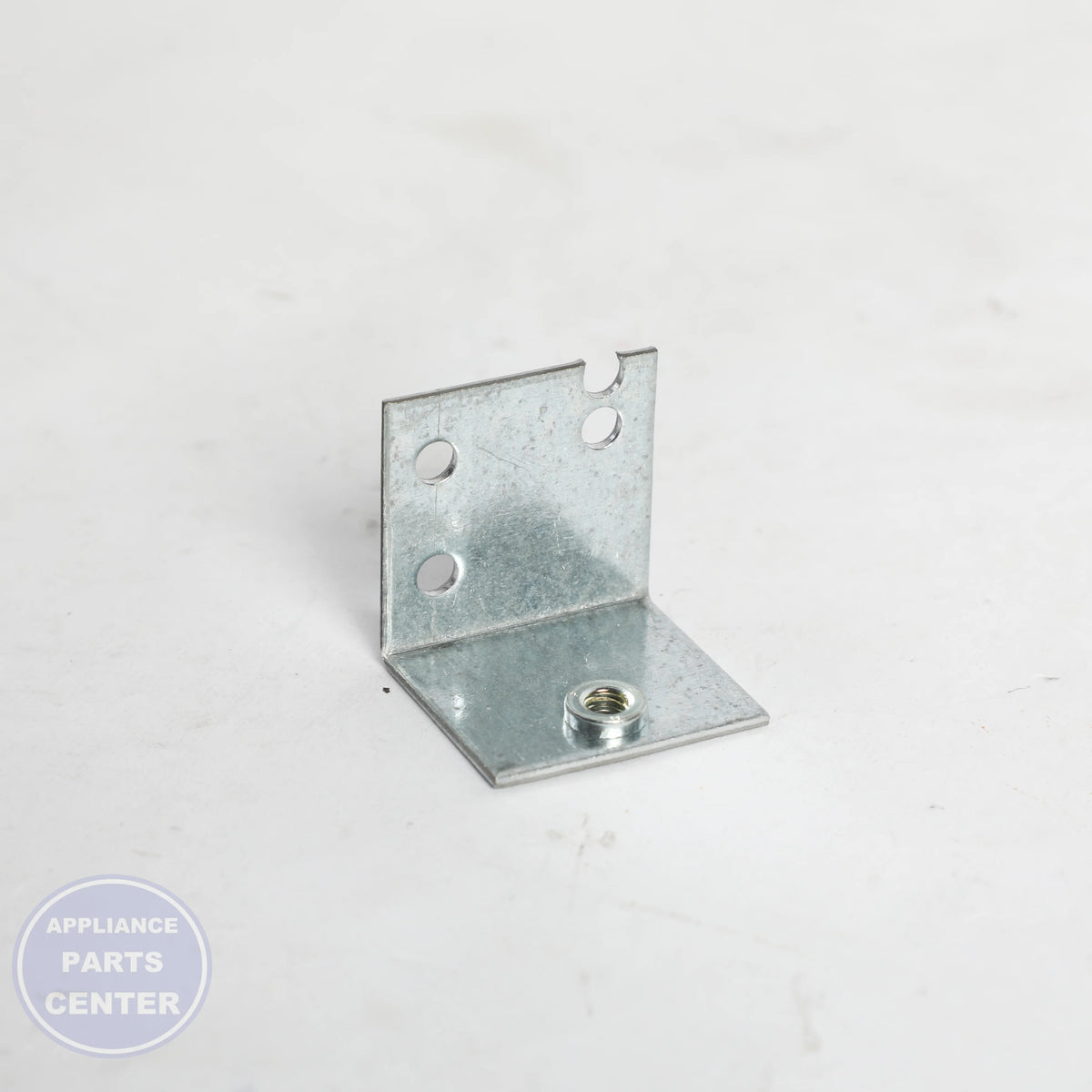 WPL BRKT-MNTG 8190978 - Installation in WPL1234 showing secure mounting points