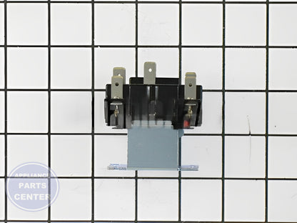 SEA SWITCHING RELAY 24 VAC DPDT 90340 - Installation in SEA models showing key mounting points