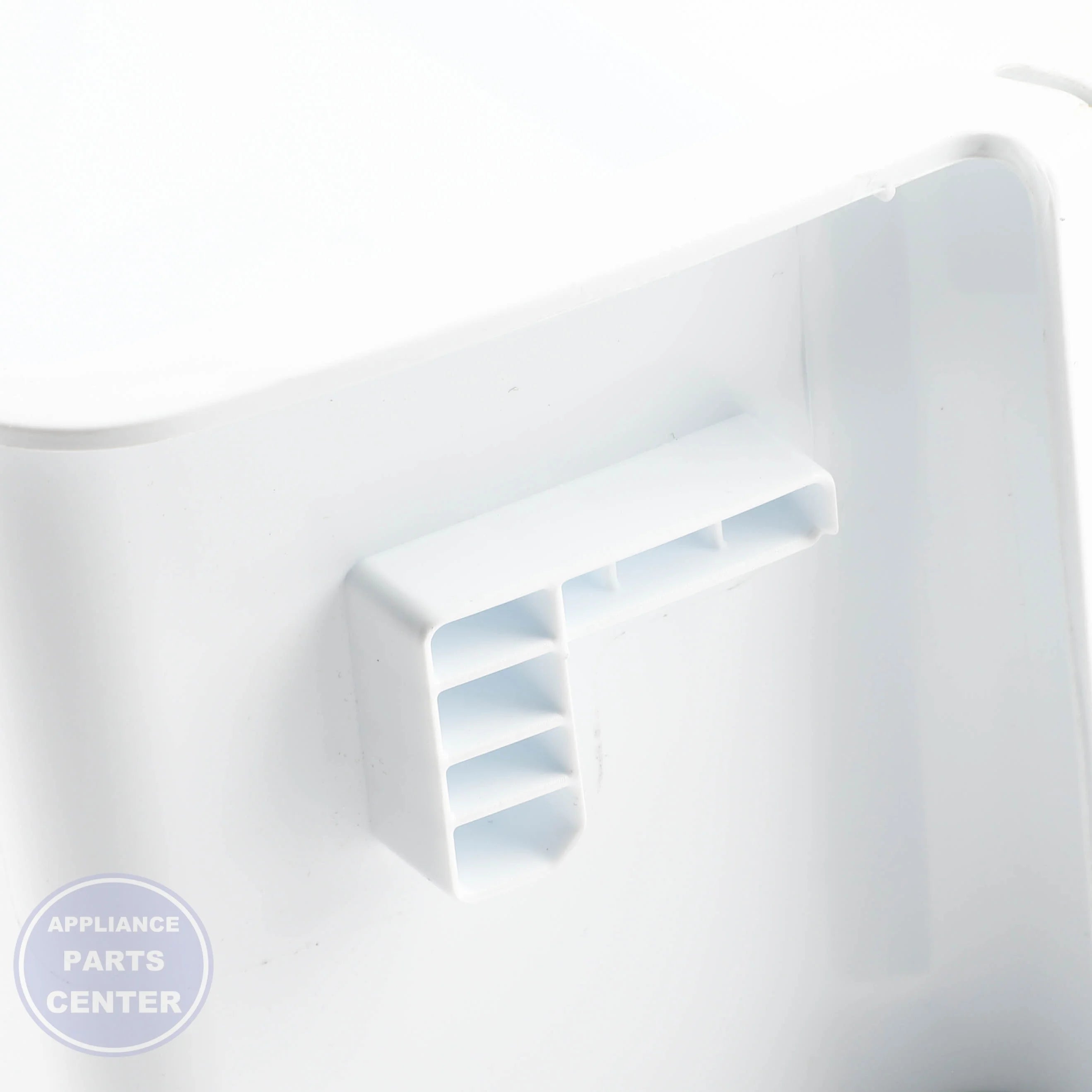 L-G BASKET ASSEMBLY,DOOR AAP73051504 - Installation in specific model highlighting key mounting points