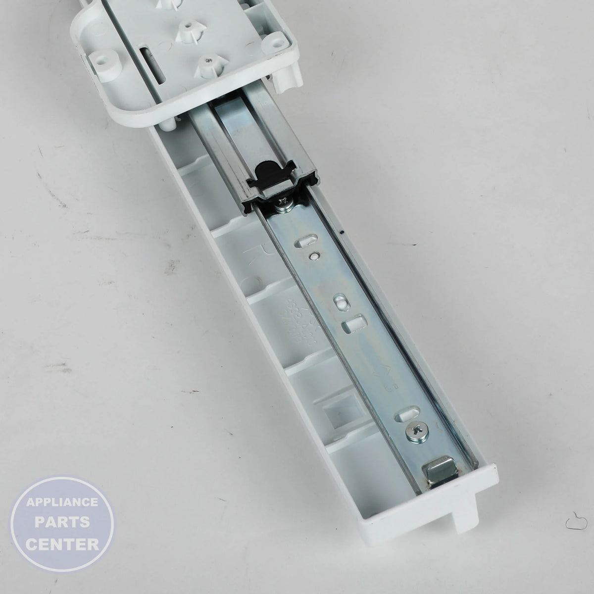LG GUIDE ASSEMBLY,RAIL AEC73877602 - Main view showing seamless rail guidance for LG models