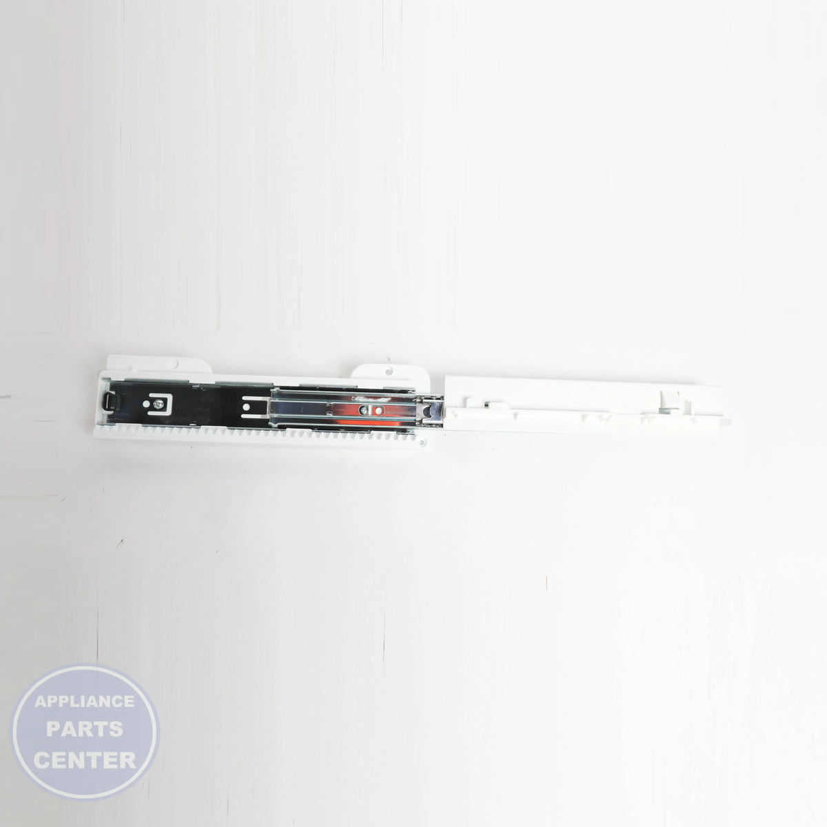 L-G GUIDE ASSEMBLY,RAIL AEC73877604 - Installation in L-G model demonstrating easy mounting points