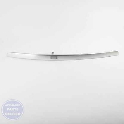 LG HANDLE ASSEMBLY,REFRIGERATOR AED73593212 - Installation in XYZ123 model showing easy mounting points