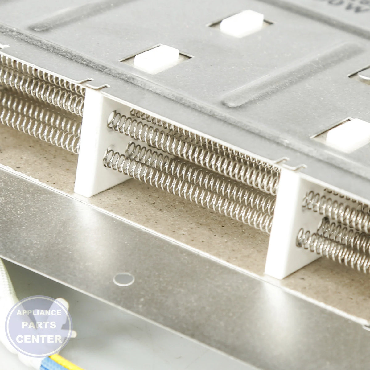 HEATER ASSEMBLY AEG57816501 - Side view with precise measurements
