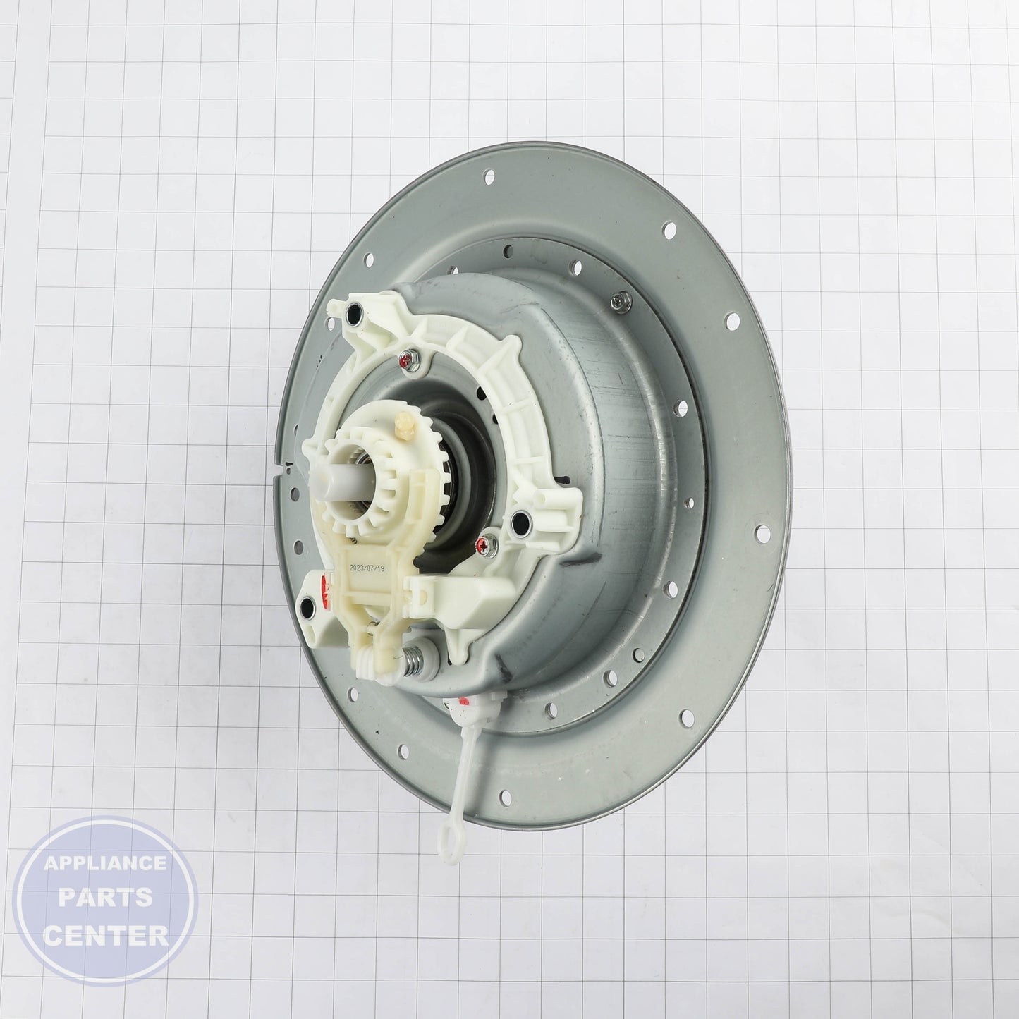 L-G HOUSING ASSEMBLY,CLUTCH COUPLING AEN74532611 - Installation in specific model showcasing key mounting points