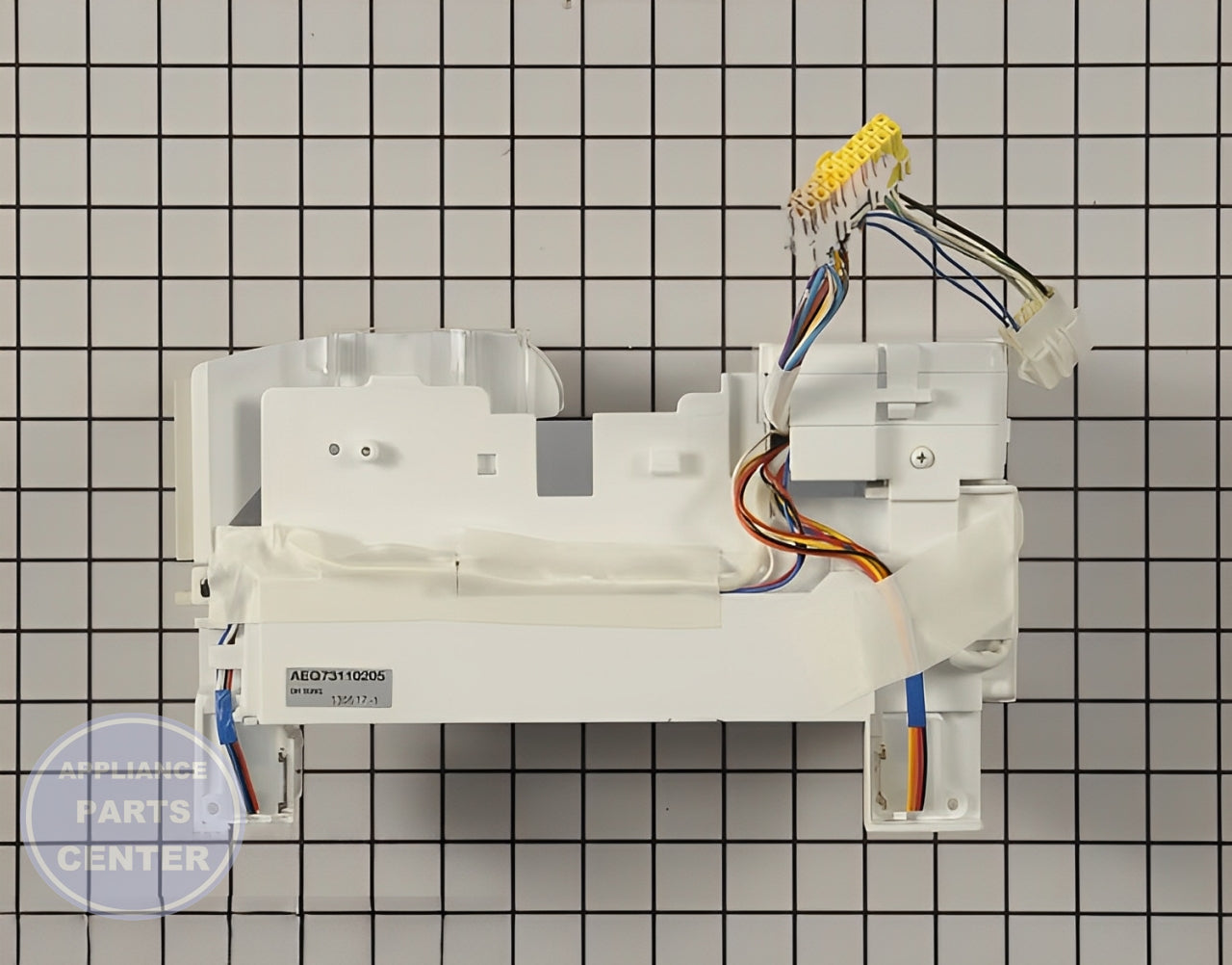 LG Refrigerator Ice Maker Assembly Kit AEQ73110205 - Detailed view of high-quality technical details