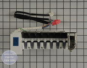LG ICE MAKER ASSEMBLY KIT AEQ73209906 - Main view showing ice cube production for specific models