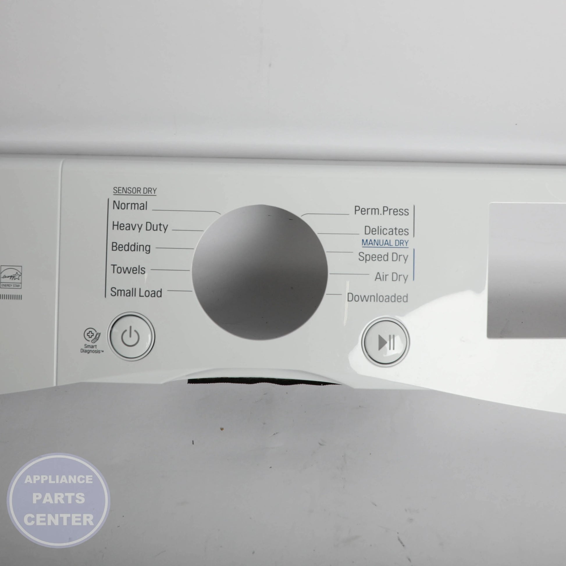 L-G PANEL ASSEMBLY,CONTROL AGL76992506 - Installation in DLG7101W showing key mounting points