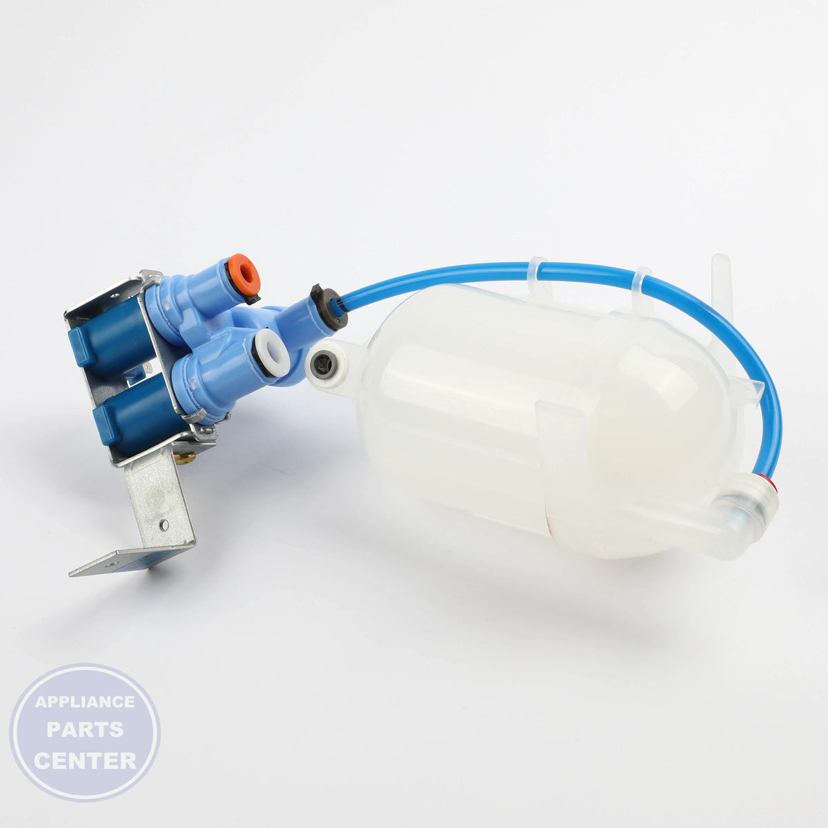 L-G TANK ASSEMBLY,WATER AJL72911507 - Installation in specific model showing mounting points