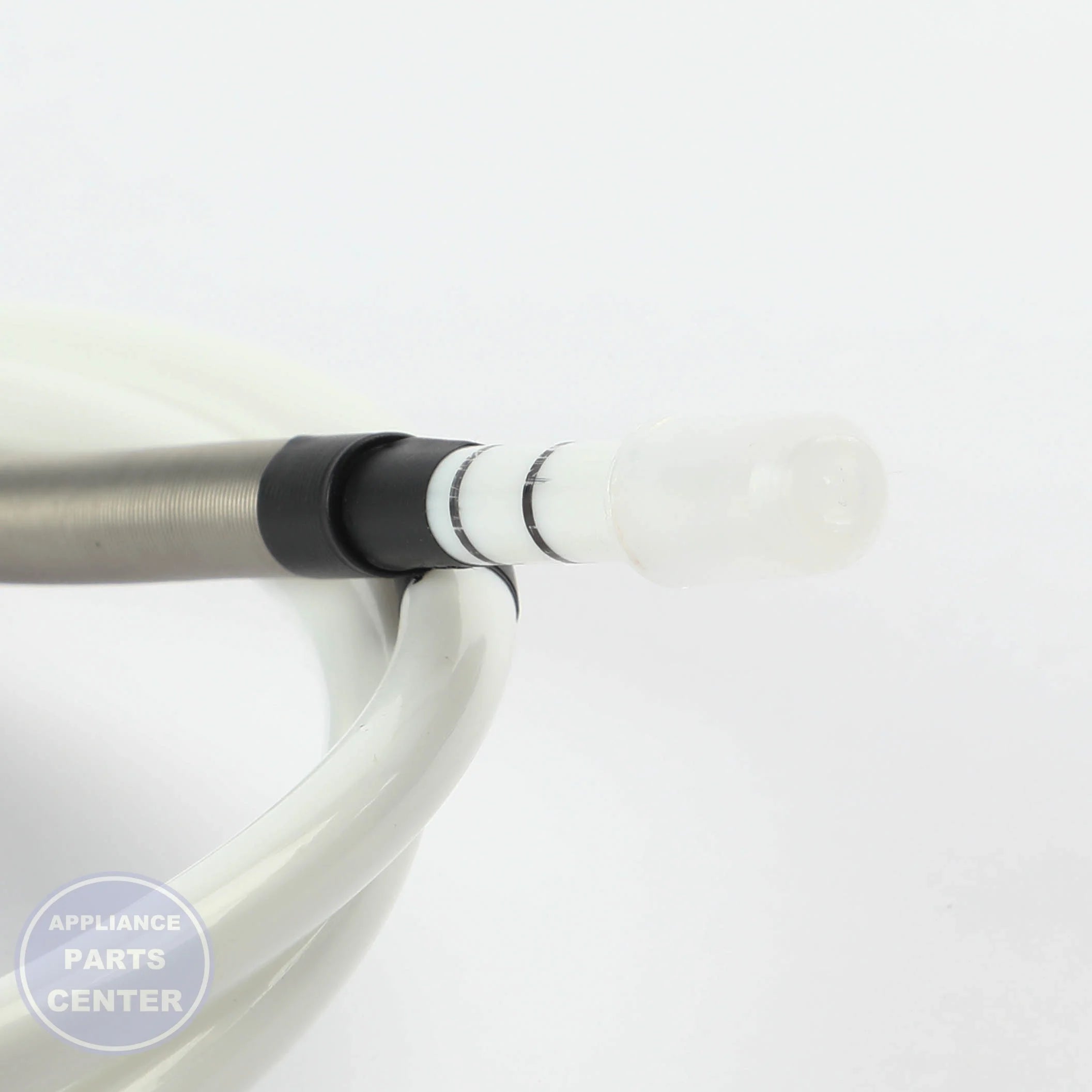 L-G TUBE ASSEMBLY,ICE WATER AJR74082505 - Installation in L-G model showcasing easy mounting points