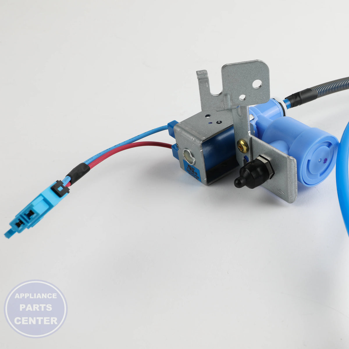 L-G VALVE ASSEMBLY,WATER AJU72911114 - Installation in L-G model showing key mounting points