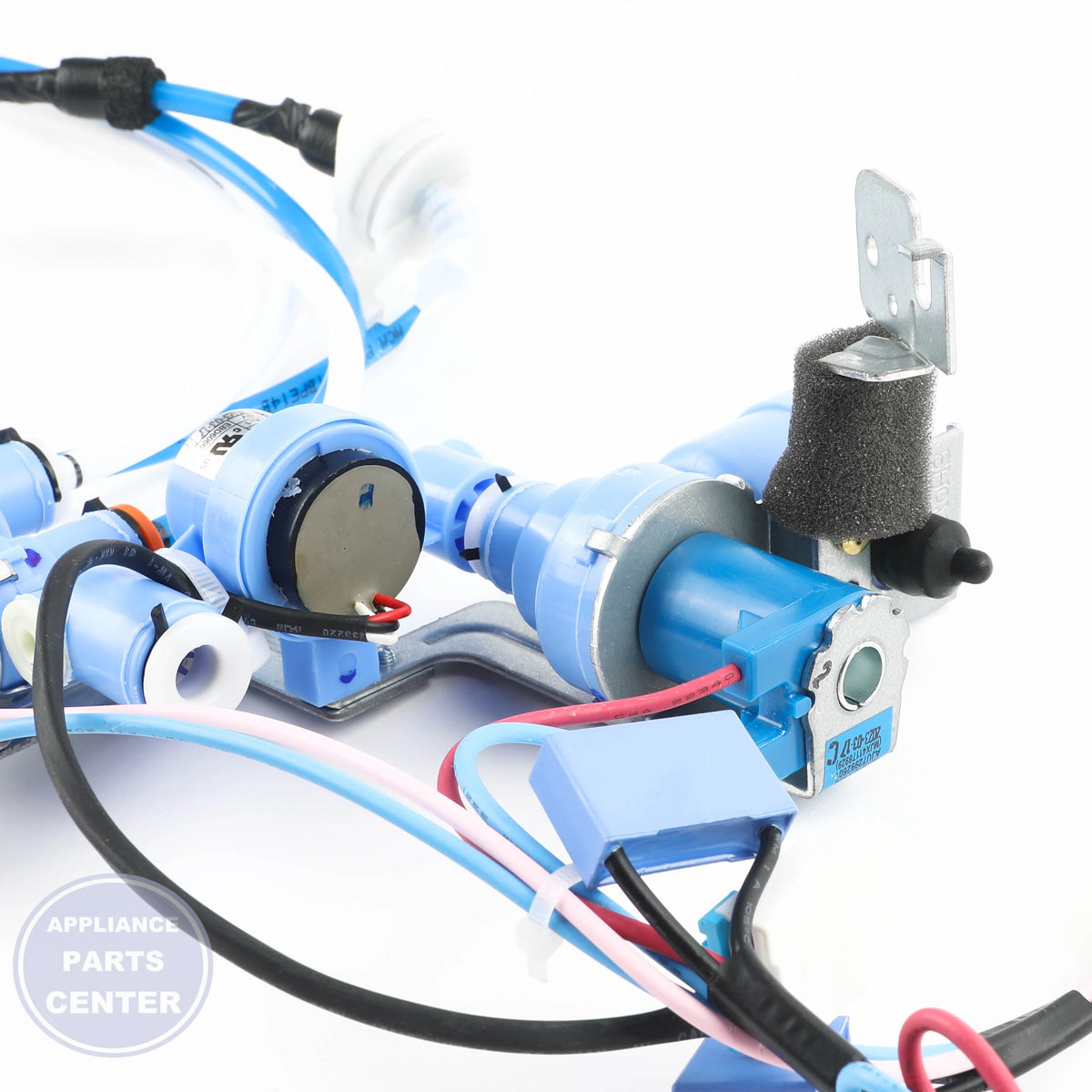 L-G VALVE ASSEMBLY,WATER AJU73432808 - Installation in L-G XYZ model showing key mounting points