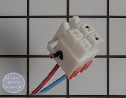 LG REFRIGERATOR WATER INLET FILL VALVE AJU73753101 - Detailed view of high-quality water valve & float assembly