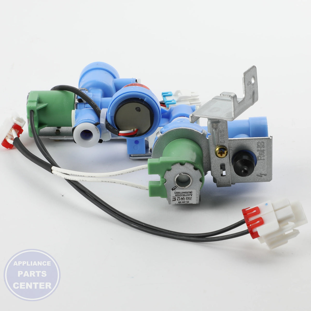 VALVE ASSEMBLY,WATER AJU75632520 - Side view with precise measurements