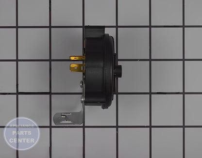NEU Furnace PRESSURE SWITCH B1370133 - Installation in specific model showing key mounting points