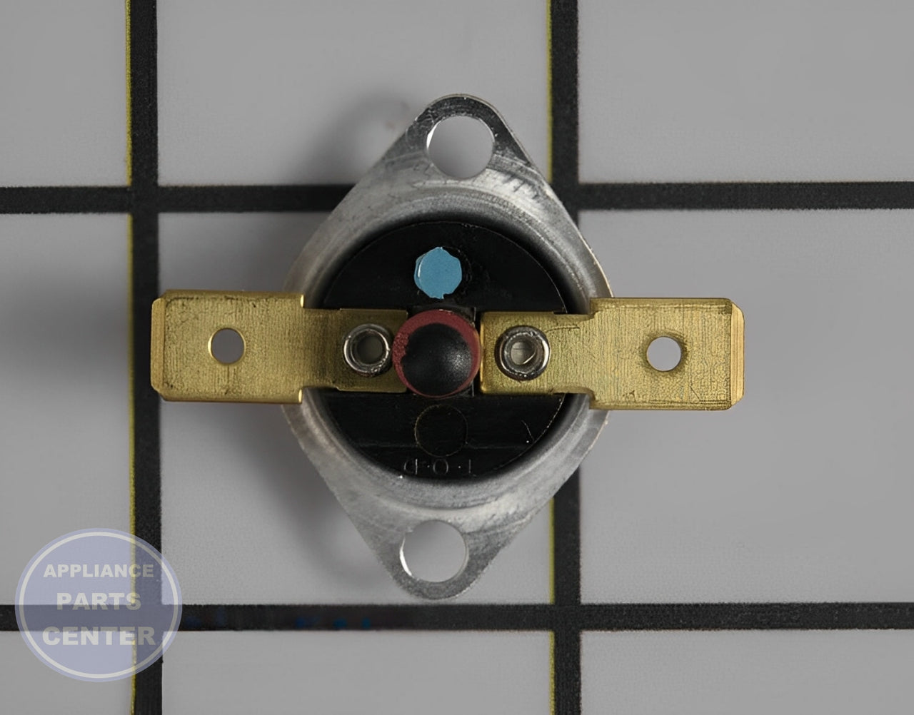 ROLLOUT SWITCH B1370145 - Side view with precise measurements