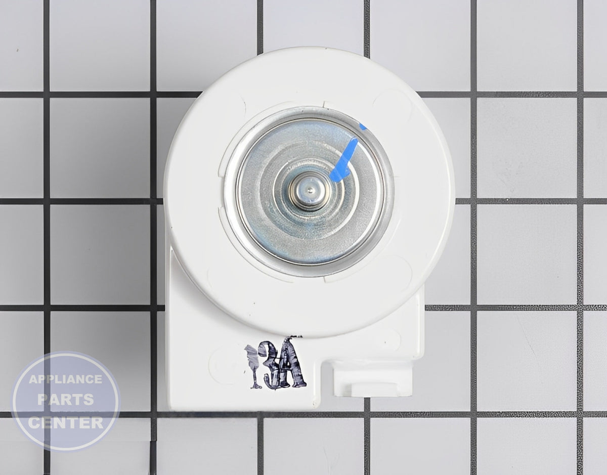 SAMSUNG REFRIGERATOR FREEZER EVAPORATOR FAN MOTOR DA31-00146H - Side view with precise measurements