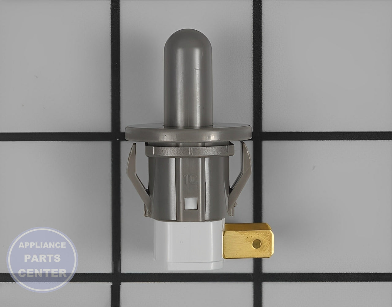 Refrigerator Door Interlock Switch DA34-00066C - Side view with precise measurements