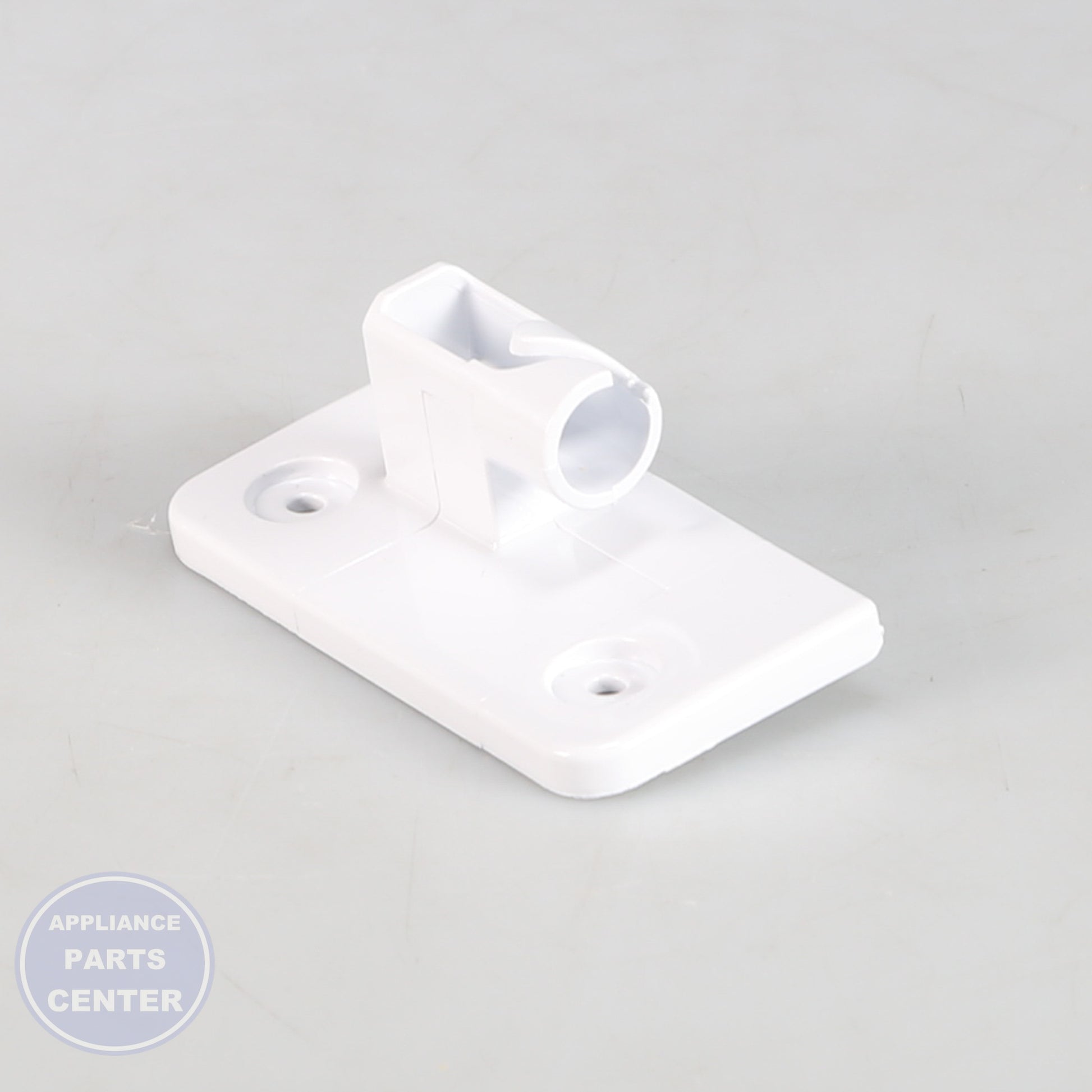 SAM COVER-HEATER FRENCH;AW-PJT,PC,COOL WHITE DA63-03454B - Installation in specific model showing key mounting points
