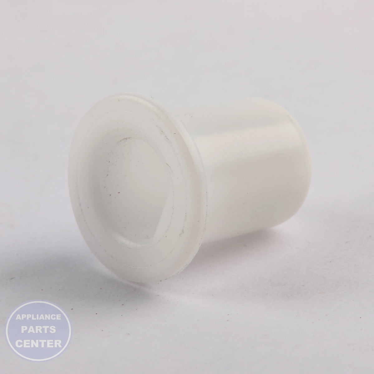 GROMMET HINGE-MID R DA63-04599A - Detailed view of strong material composition