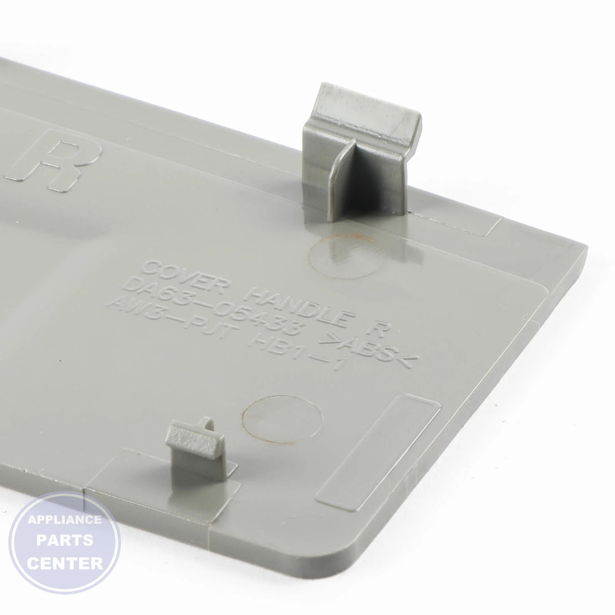 SAM COVER-HANDLE R;AW3,ABS,CREAMY-STS(SC-020 | DA63-05433A - Main view showing sleek design for SAM models
