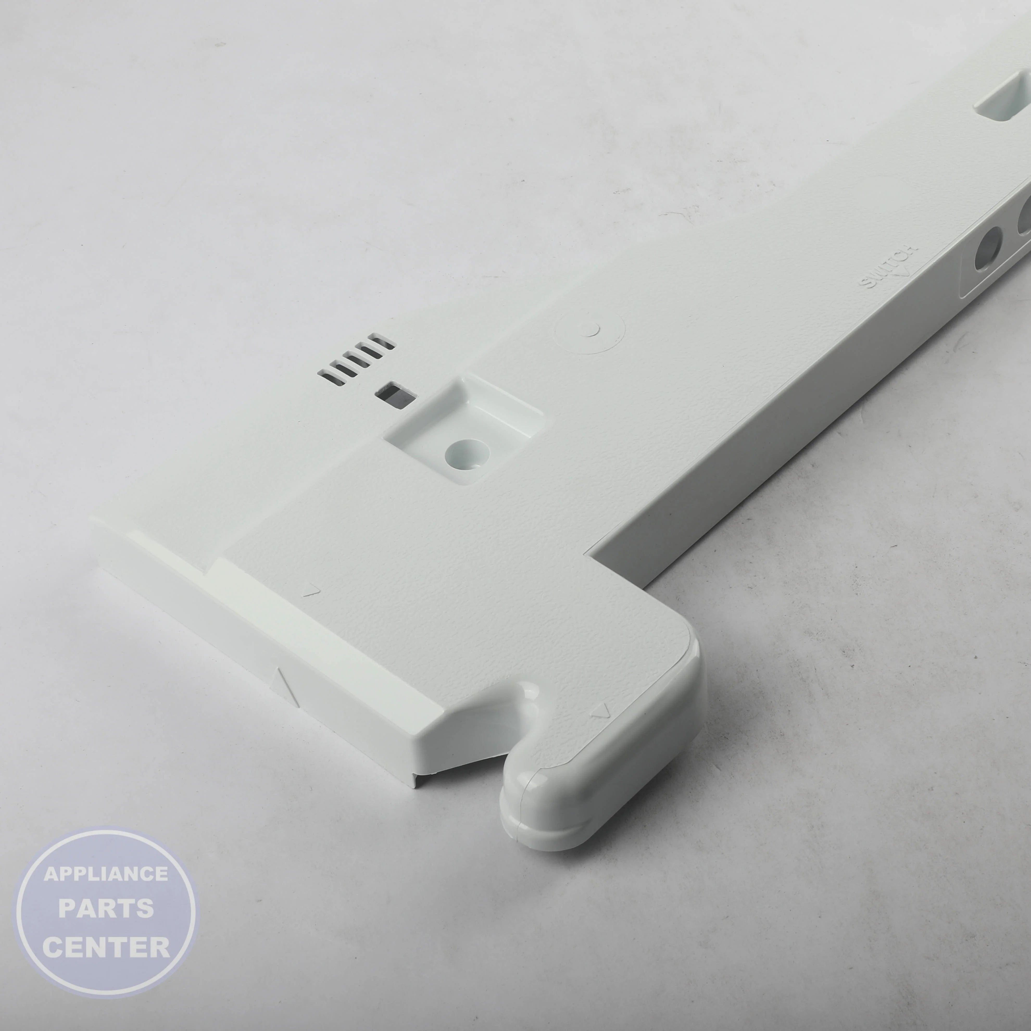SAM TOP TABLE;NW2-FDR,ABS,T2,L812.0,SNOW WHI - Installation in SAM Refrigerator showing key mounting points