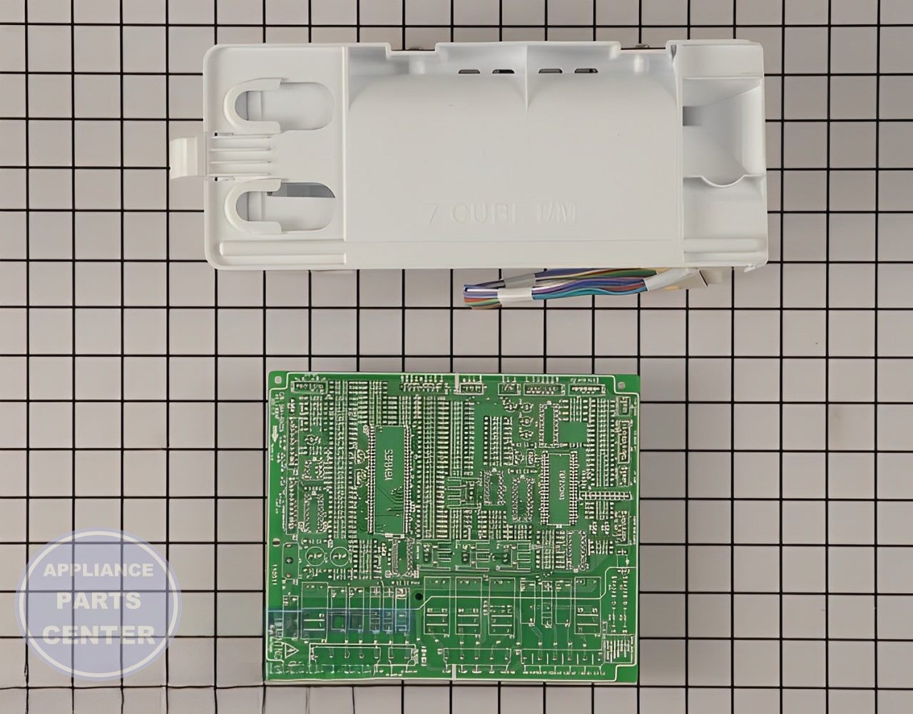 Ice Maker Assembly DA81-01421A - Detailed view of 8 cubes per cycle