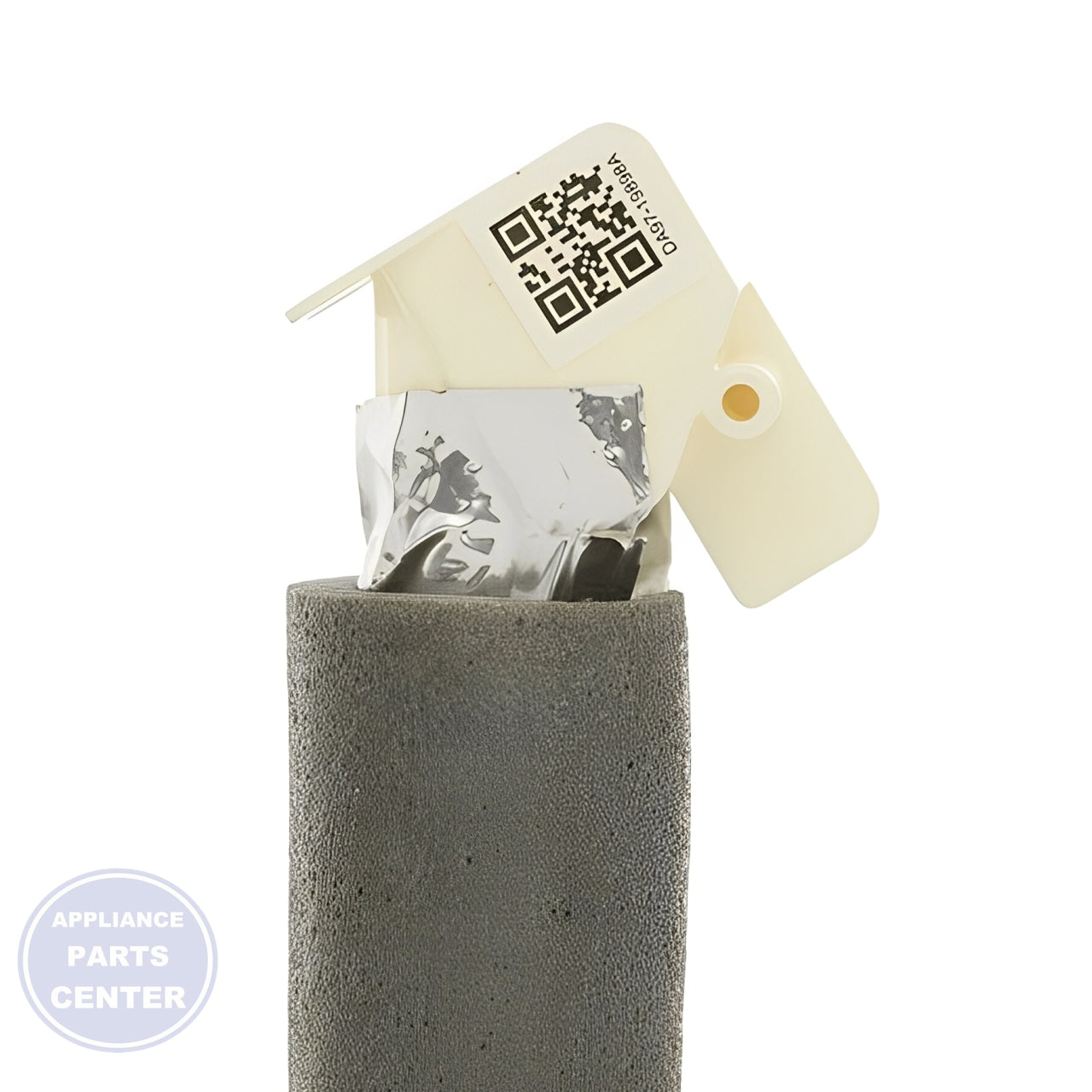 SAMSUNG REFRIGERATOR ICE ASSEMBLY DA94-02663F FS - Installation in specific model showcasing key mounting points
