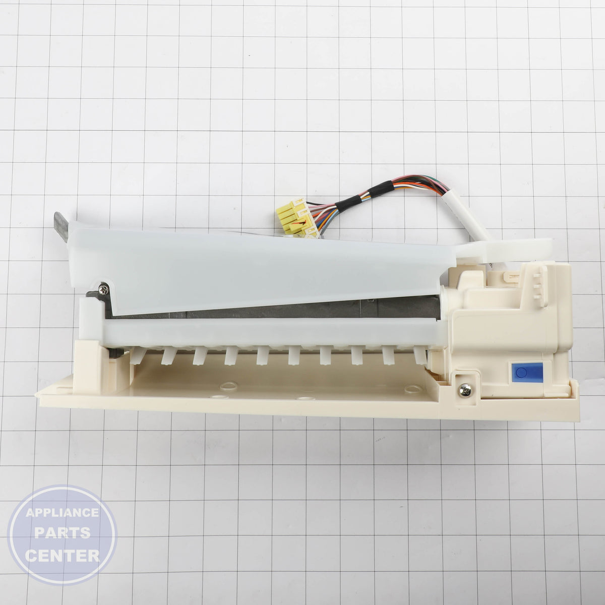 Ice Assembly DA82-02704A - Side view with voltage specifications