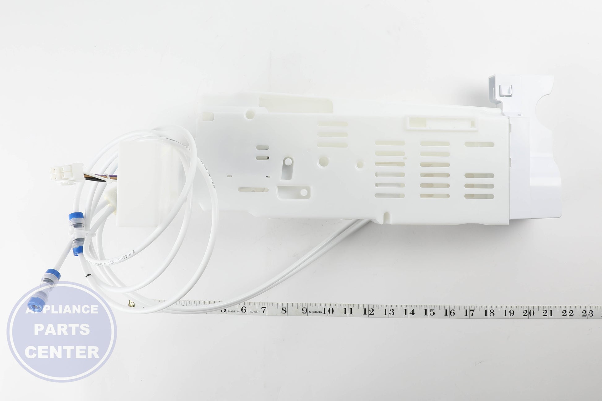 SAM A/S ASSY-CASE WATER FILTER;AW1-12,DA97-1 - Installation in specific model showcasing easy mounting points