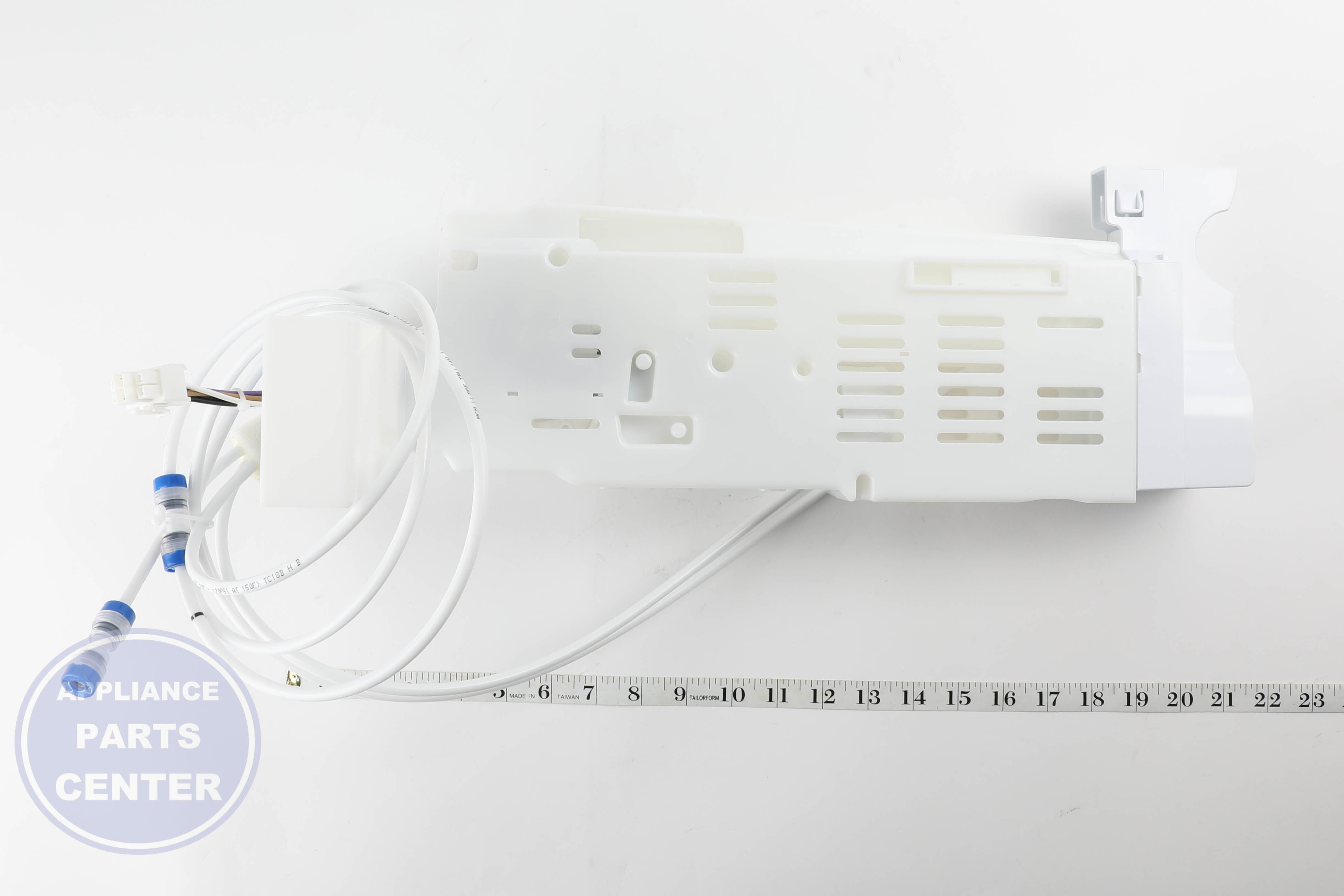 SAM A/S ASSY-CASE WATER FILTER;AW1-12,DA97-1 - Installation in specific model showcasing easy mounting points