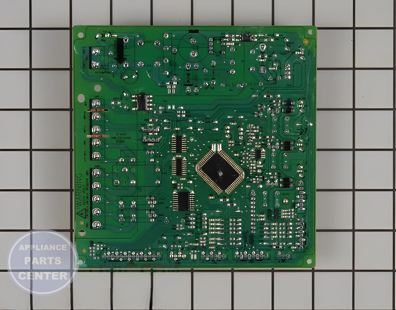 Main Control Board DA92-00420A - Detailed view of circuitry layout