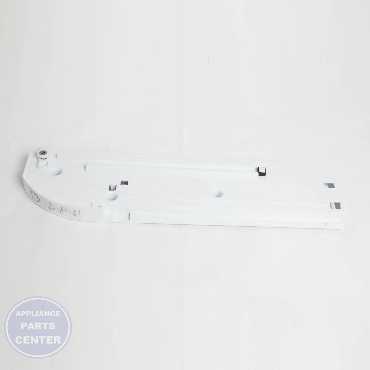 SAM Refrigerator ASSY COVER-RAIL PANTRY R;AW(GE)-PJT,ASSY DA97-05384F - Installation in SAM models showing easy mounting points