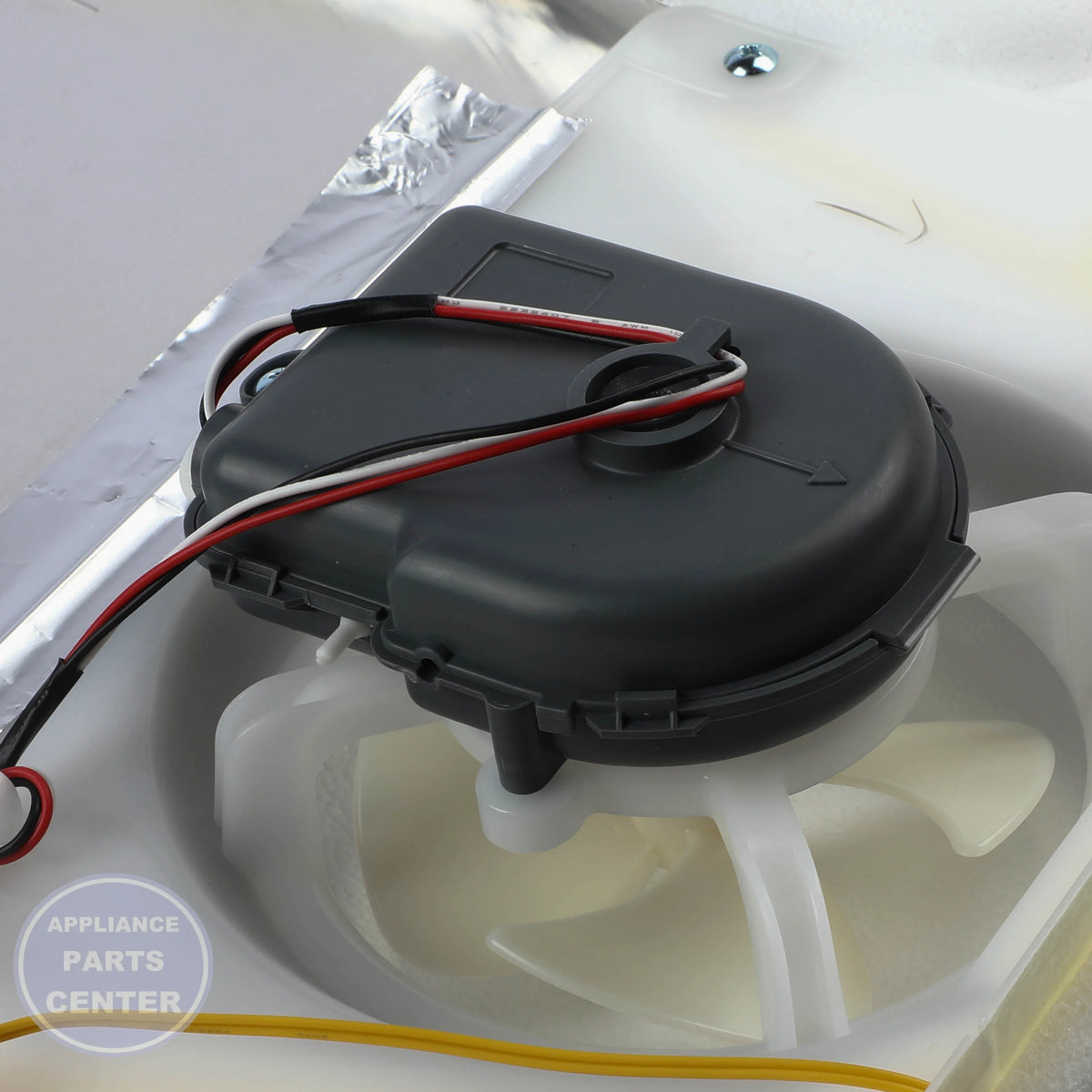 SAM ASSY COVER-EVAP REF;AW-TRANSFORM,1 COLOR DA97-06197Q - Installation in SAM model showing mounting points