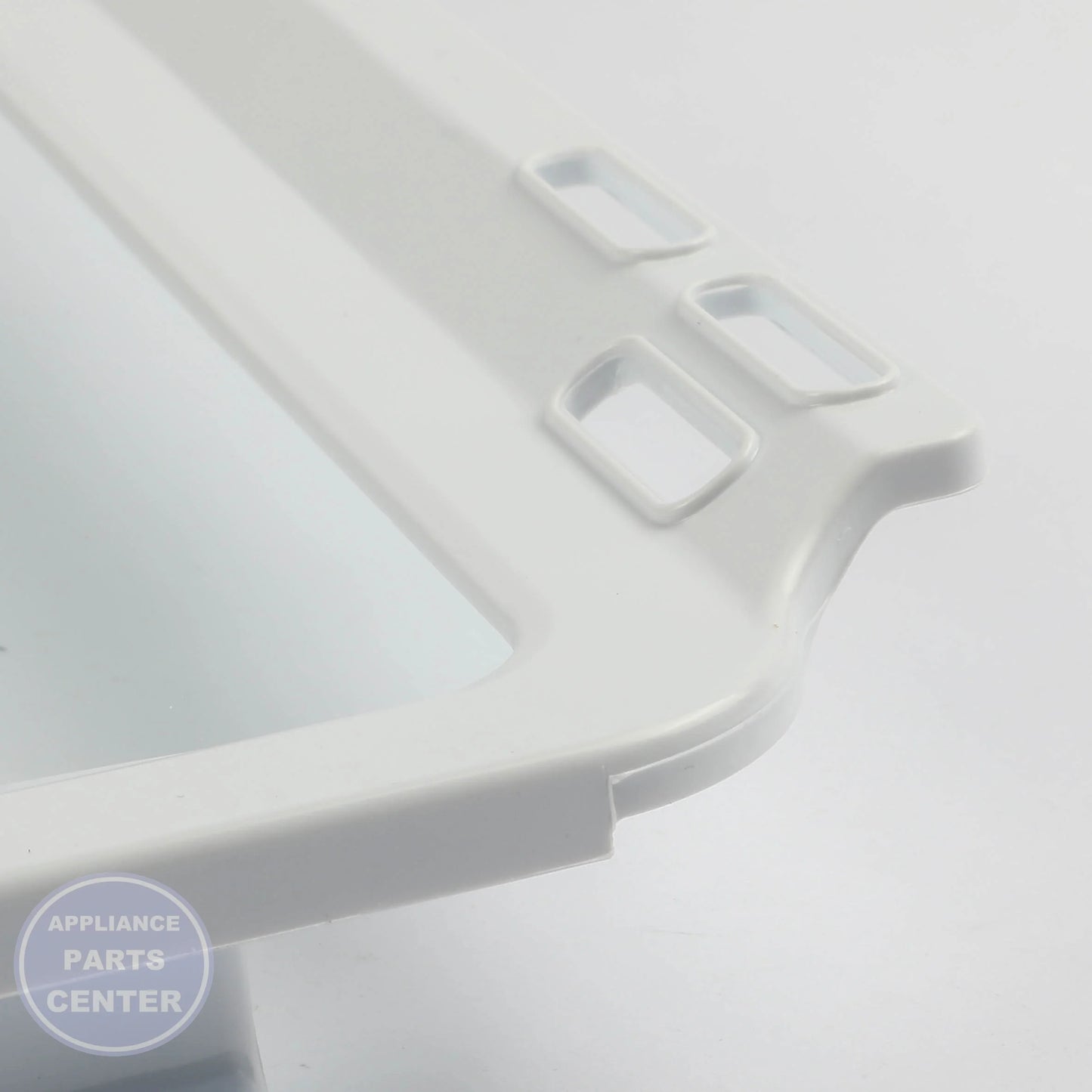 SAM ASSY SHELF FRE-TOP;GGH,DISP, SOURCING GL DA97-06438D - Installation in SAM refrigerator showing easy mounting points