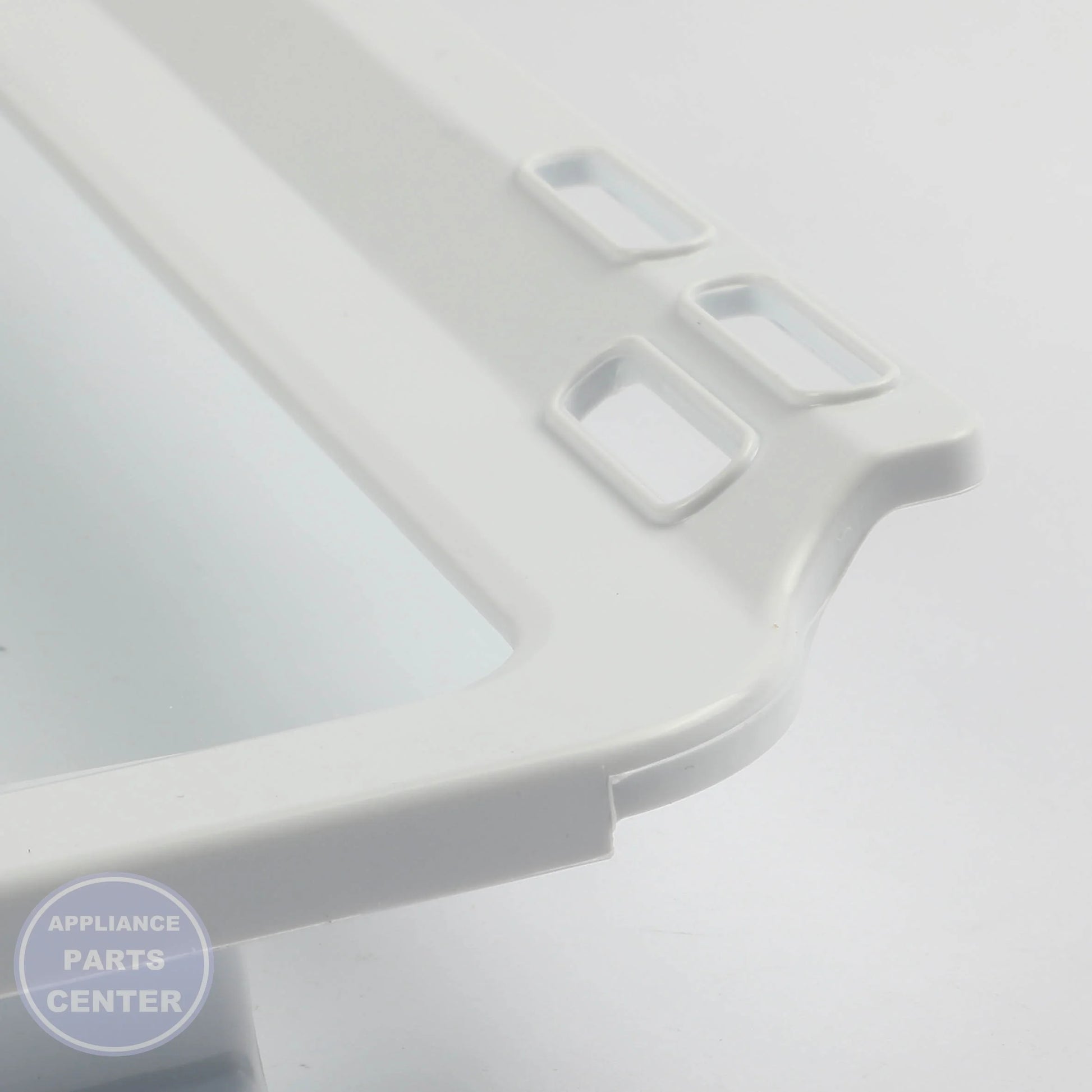 SAM ASSY SHELF FRE-TOP;GGH,DISP, SOURCING GL DA97-06438D - Installation in SAM refrigerator showing easy mounting points