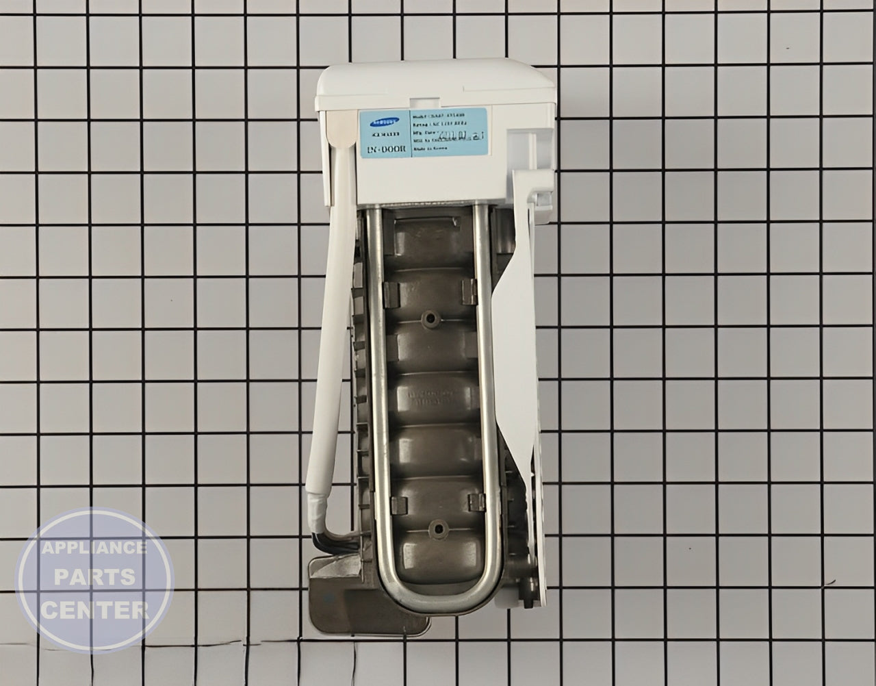 Samsung Refrigerator Ice Maker Assembly DA97-07549B - Side view with 4 lbs ice production capacity
