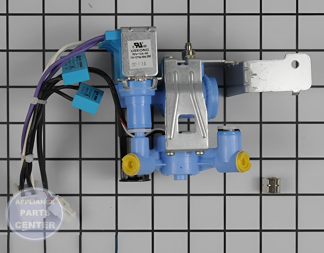 Water Inlet Valve DA97-08587A - Detailed view of high-quality material and specific technical details